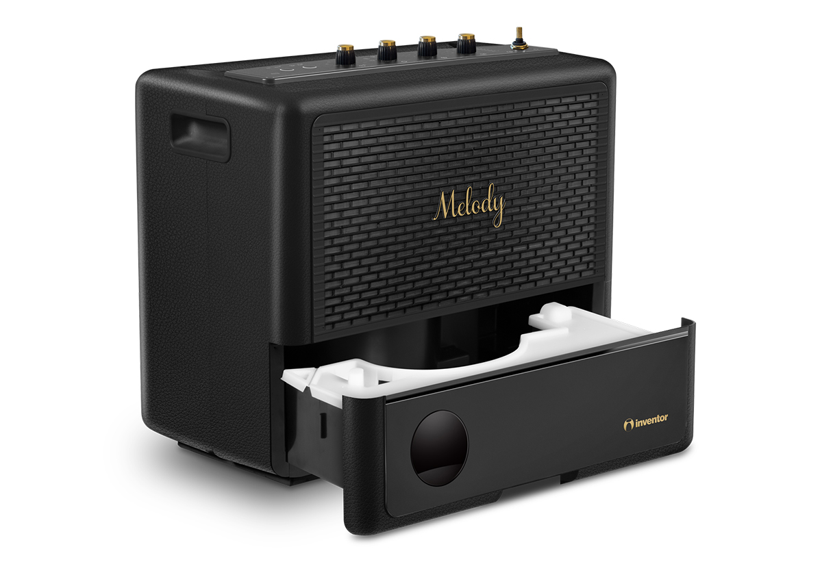 Απεικονίζεται ο αφυγραντήρας με ανοιχτό δοχείο.